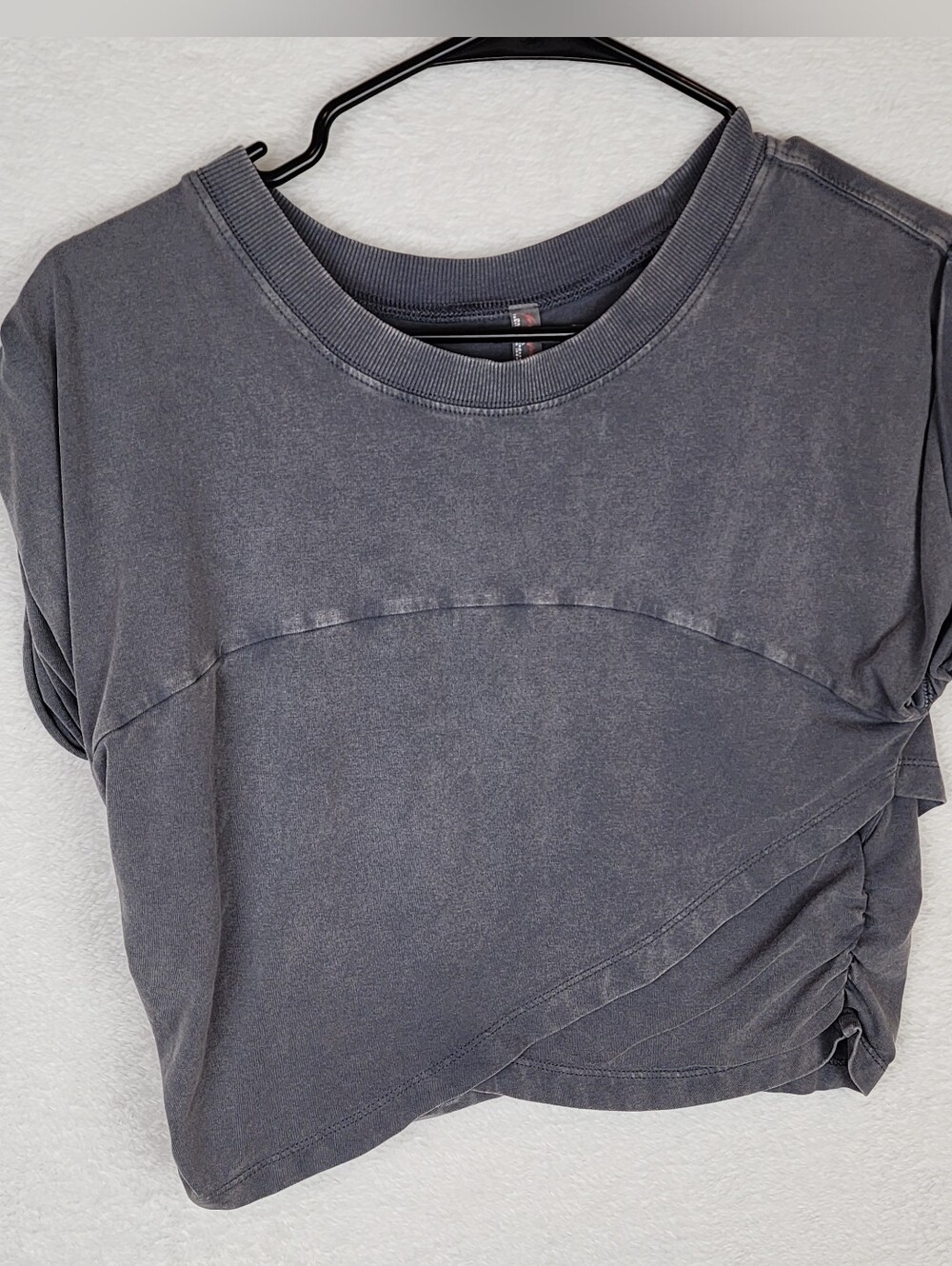 FP MOVEMEMT Free People Hot Shot Crossover Crop Top in Charcoal Black Wash L
